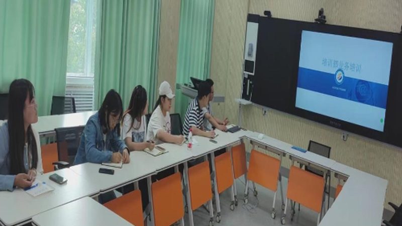 以下是一些广州地区知名的电工培训学校，供大家参考：