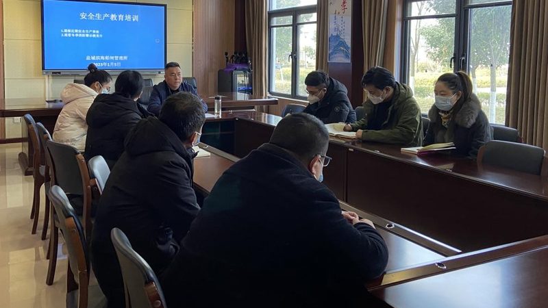 管理培训教材分类全解析：揭秘行业背后的秘密