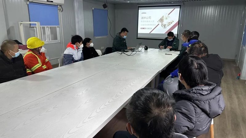 小标题：编程课程，不仅仅是代码的学习