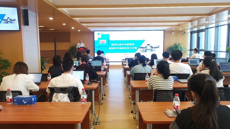 小标题：成人高考复习资料，选对才是关键