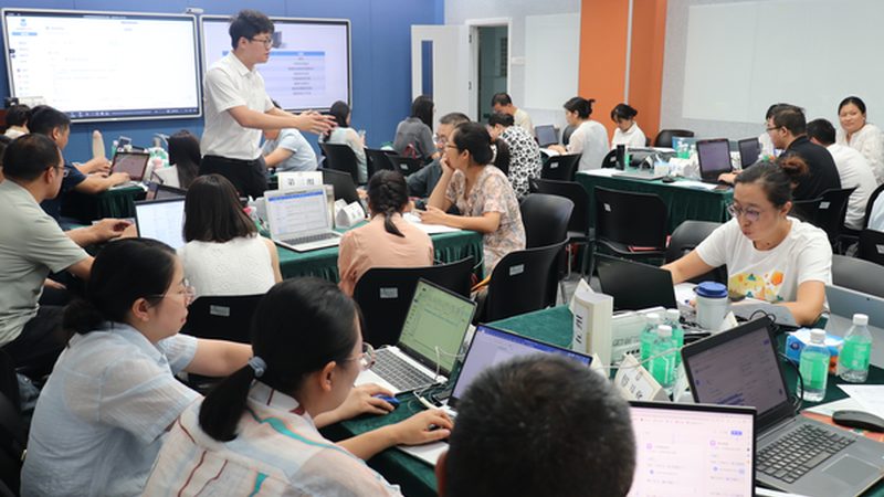 电商行业现状：技能需求与证书价值