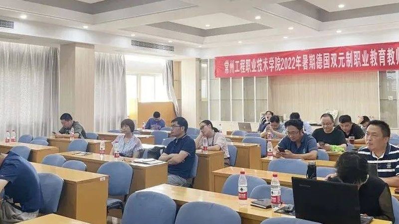 心理咨询师证书面授班，价格背后的考量因素**