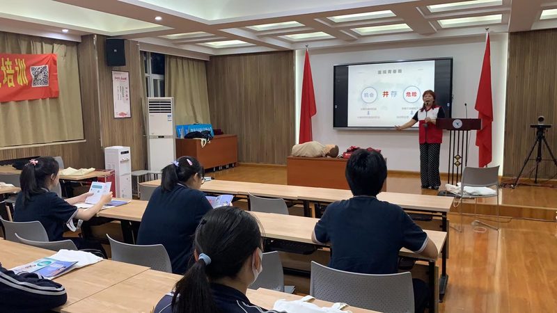 零基础学习电工，通常需要经过以下几个阶段：